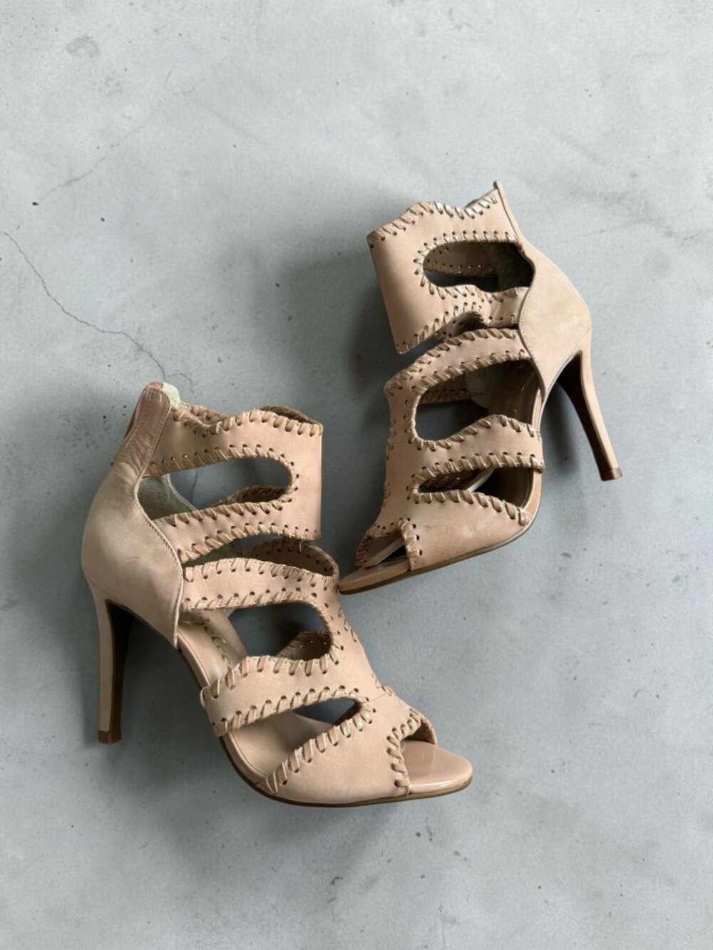 SERGIO ZELCER Beige Leather Zip Heels Size 8